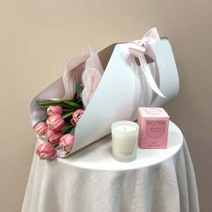 Mother S Day 2026: Tulip Carry Bag & Candle Combo