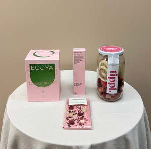Blush & Bubbles Gift Box