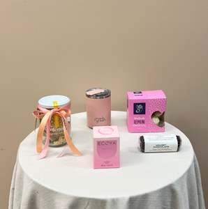 Gift Boxes 1: Pretty Pink Gift Box