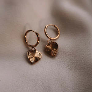 The Everyday Edit 1: Gold Textured Heart Hoop By Katy B