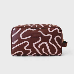 The Everyday Edit 1: Como Wash Bag