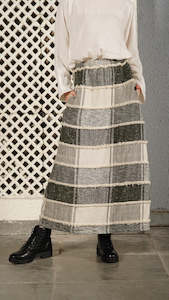 Fashion Skirts Shorts: Tanner Skirt in Khaki