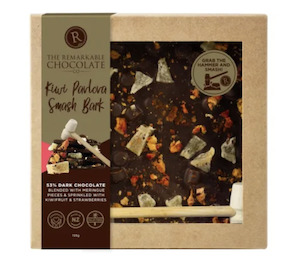 Smash Bark Kiwi Pavlova