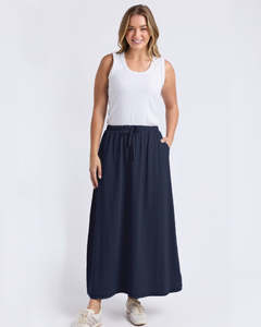 Evolve Skirt - Navy