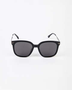 Fashion Sunglasses: Sunglasses - Judy Black