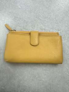 Fashion Bags Wallets: Leather Cell Phone Wallet - Yellow