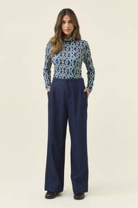 Fashion Pants Leggings: Sloane Denim Pant - Indigo