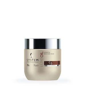 Anti-frizz: SYSTEM PROFESSIONAL LUXE OIL KERATIN RESTORE MASK 200ML