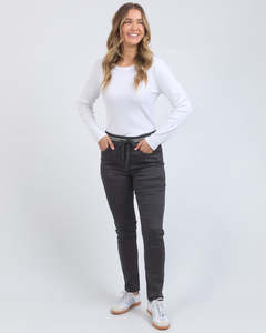 Foxwood Sylvia Jogger - Charcoal