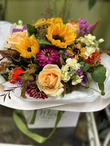 Products: Florist Choice Posy bag Moss & Co