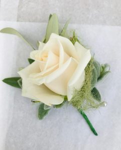 Products: Ball Florals - Fresh Flower Buttonhole Moss & Co