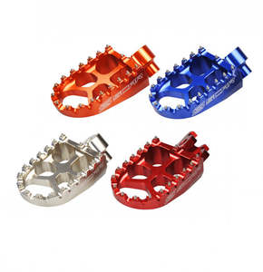 Footpegs Rearsets: SCAR Evo Footpegs