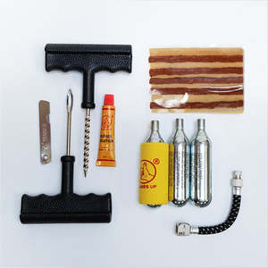 Tyre Repair Kit Tubeless (T-reamer-plugs-CO2-valve) Tech7 ^ (TRCO2K)