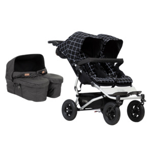 duet™ and carrycot plus™ for twins bundle