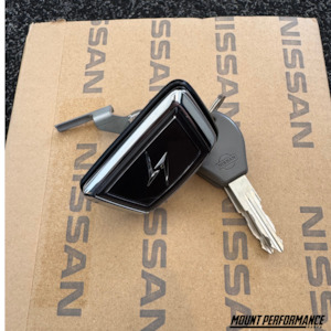 Nissan Parts: GENUINE NISSAN SILVIA S13 BOOT / TRUNK LOCK & KEY ASSEMBLY