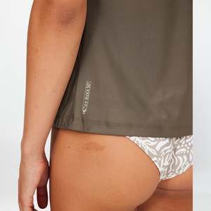 O'NEILL SALINA SS SURF TEE - DUNE