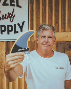 Tri: FUTURES PYZEL HONEY COMB CARBON THRUSTER - LARGE