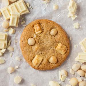 cookie: White Choc Macadamia Cookie