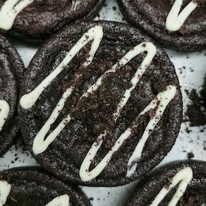 cookie: Cookies & Cream Cookie Pie