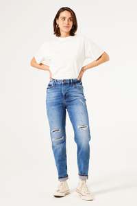 What Alisa Is Wearing: Garcia Isabella Jeans - Vintage Used