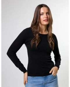 Everyday Essentials: Stella + Gemma Base Knit - Night