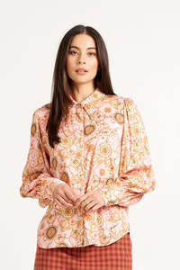 As Seen On Charlotte: Tuesday Casino Top - Pink Medallion