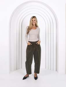Monaco Leo Barrel Corduroy Jeans - Forest Moss