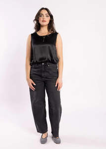 Drama The Label Barrel Leg Jeans - Black Wash