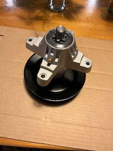 Spindle: Spindle Assembly MTD  Cub Cadet  with pulley