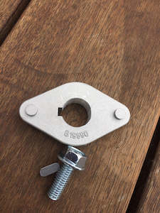 Husqvarna: Blade Adaptor Kit Husqvarna Front Rider 85cm deck