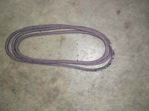 Husqvarna: Husqvarna 42" Rear Catcher Deck Belt