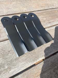 Walker: Walker Mower Flail Blade set Lower mulch side discharge deck