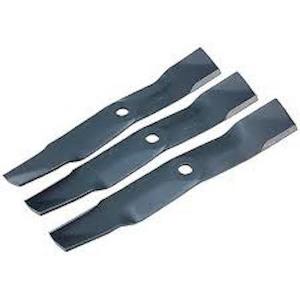 John Deere: Blade Set John Deere 48c deck (3 Blades)