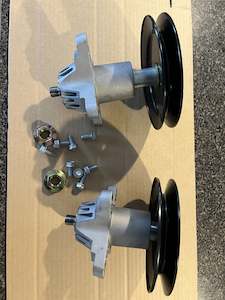 Cub Cadet, MTD Rear catcher spindle kit