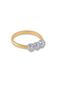 Jewellery: 18ct Gold Three-Stone Bezel Diamond Band