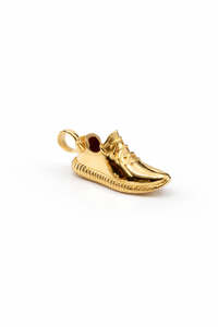 Pendants: 9ct Shoe Pendant