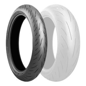 Bridgestone 1: Bridgestone 120/70-17 S22 Front Hypersport Tyre