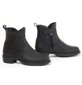 Road Womens Boots: Forma Joy Dry - Ladies Touring / Urban