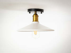 Ceiling Mount: Mr Fix with 27cm Metal Shade