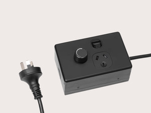 Rotary Plug-In Dimmer with On/Off Switch