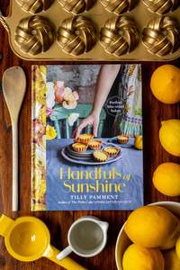 Cookbooks Food Beverages: Handfuls of Sunshine