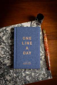 Diaries Calendars: Denim One Line a Day