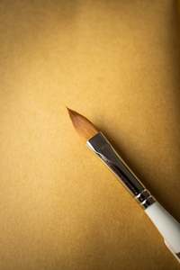 Art Supplies: R17 Travel Brush, Cat Tongue - SIZE 4