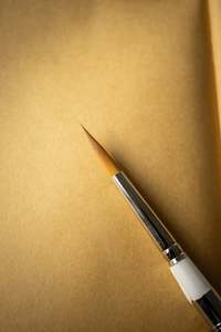 Art Supplies: R10 Travel Brush, Pointed - SIZE 8