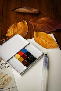 Art Supplies: Watercolour Palette - Explore (Pre-Filled)