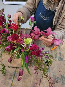 Products: The Art of the Vase – Seasonal Floral Workshop