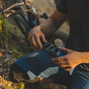 Sunglasses: Sunnysoc