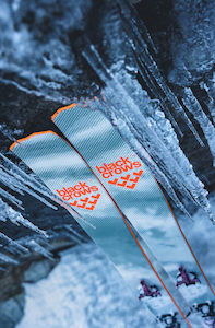 Skis: Nocta Powder Hunter
