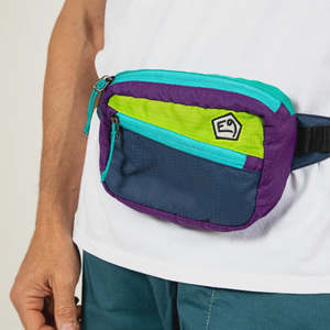 Climb: Kangaroo Waist Bag