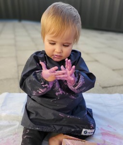 Products: NZ-made Craft Aprons/Art Smocks for painting, arts, crafts & more